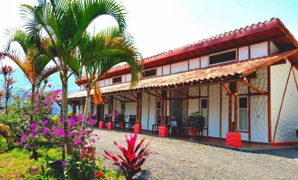 Hotel El Ganadero El Total المظهر الخارجي الصورة